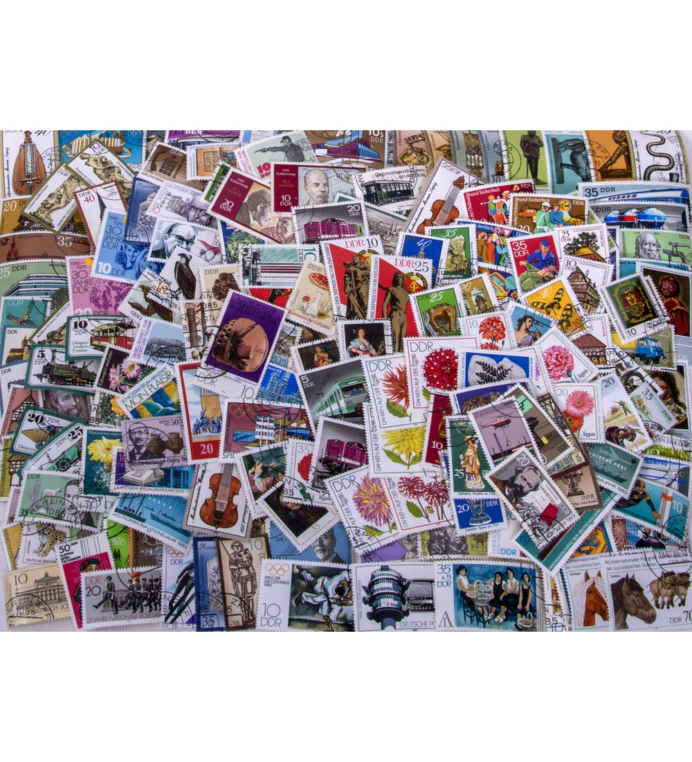 DDR - Sondermarken Kollekton mit etwa 640 verschiedenen gestempelten Werten