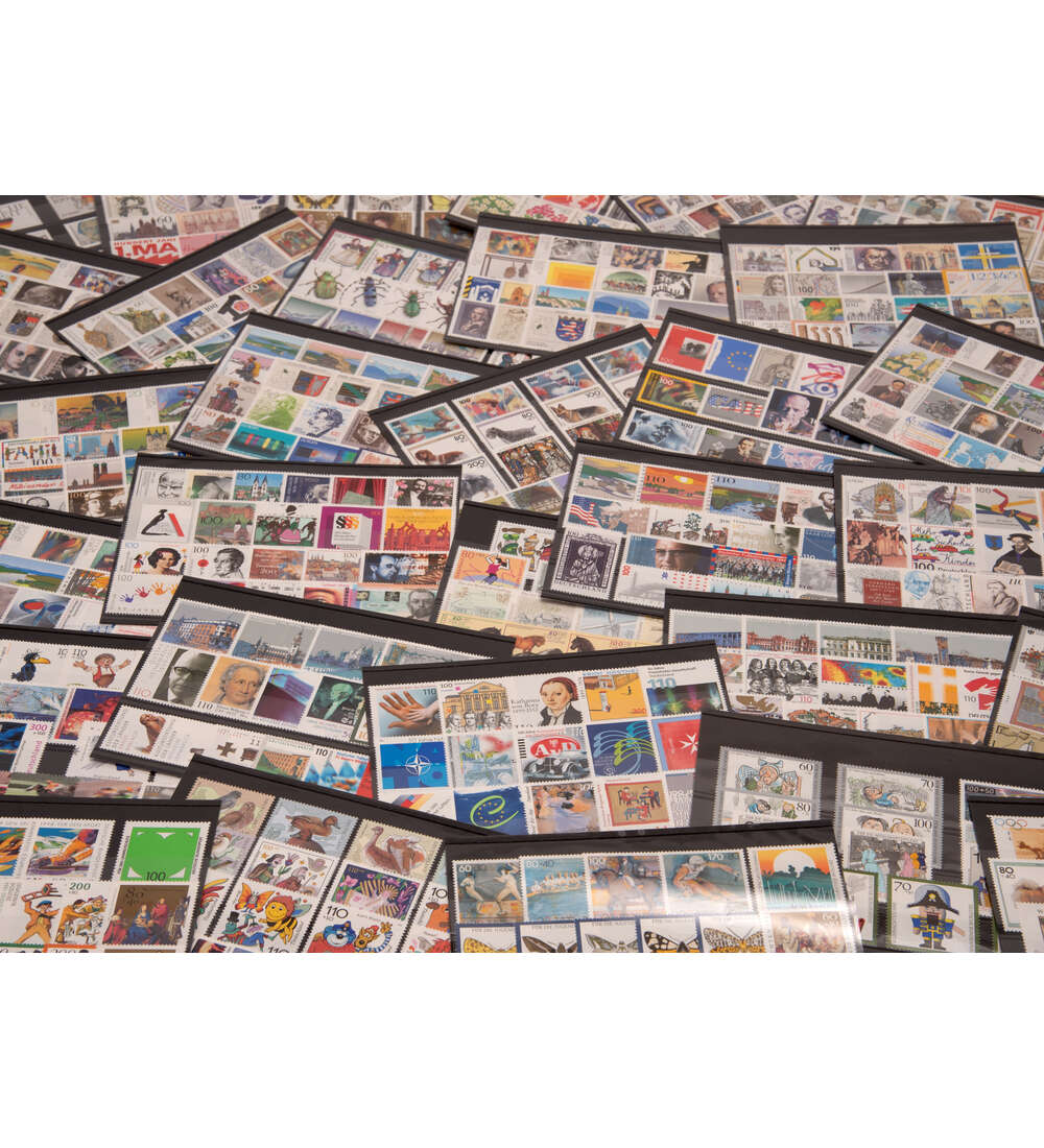 BRD 1990-1999 postfrisch ** Sonder- und Zuschlagsmarken