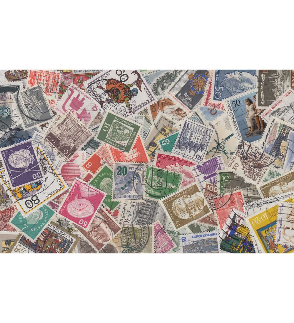 Berlin mit Nr. 66 gestempelt