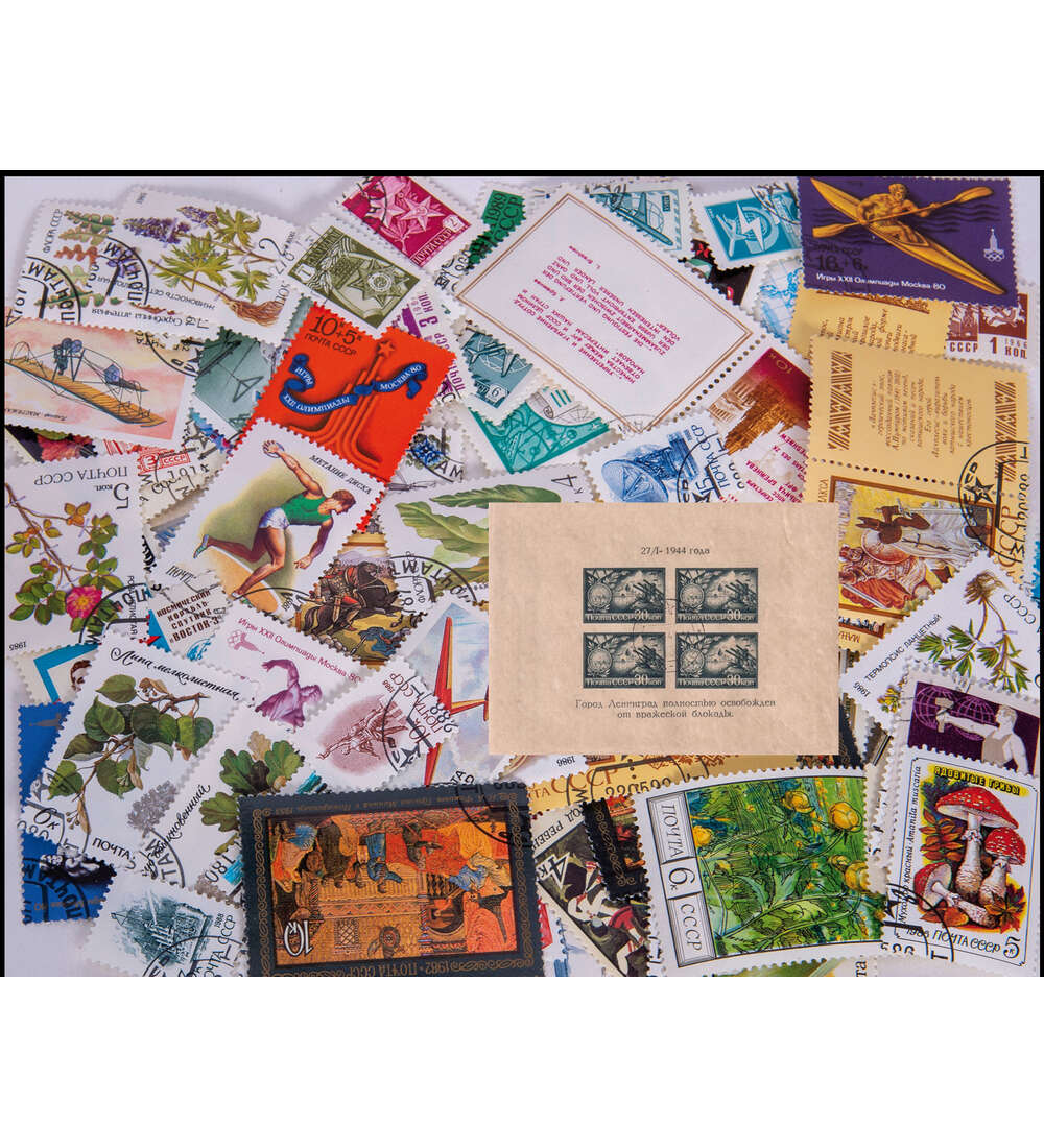 Sowjetunion Sammlung 200 verschiedene Werte mit dem Leningrad-Block von 1944