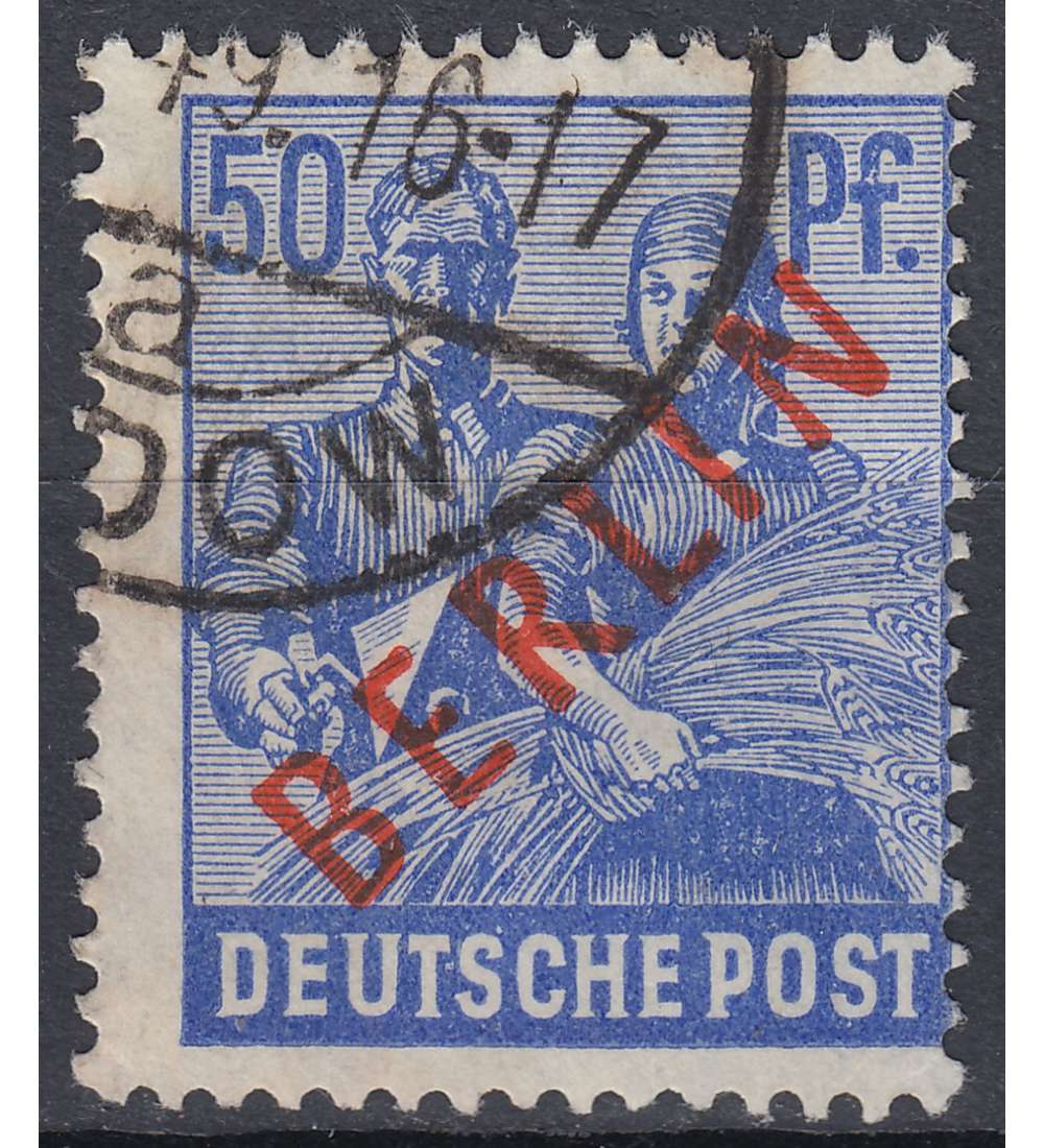 Berlin Nr. 30 gestempelt berbreiter linker Markenrand