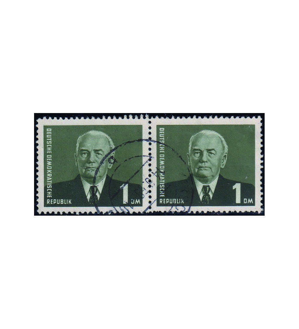 DDR Farbabart Nr. 622 a gestempelt im Paar 1 DM Pieck - schwarzgraugr�n