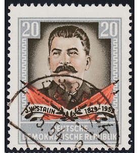 DDR Nr. 425 gestempelt         Stalin