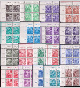 DDR Fnfjahrplan 1953 Nr. 362-379 postfrisch im Eckrand - Viererblock